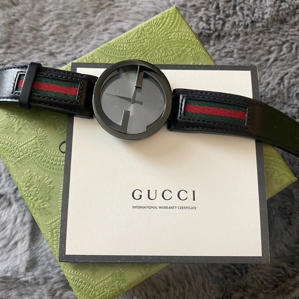 Authentic Gucci watch - Picture 1 of 8